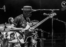 10-Marcus-Miller-Fall-European-Tour-2023-Torino-20231029